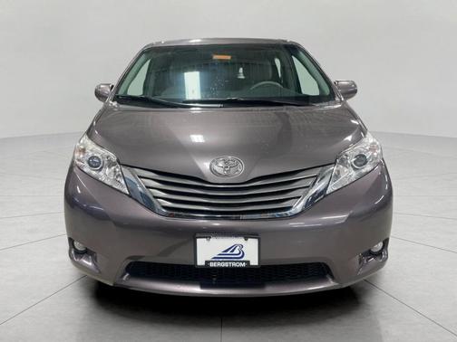 2014 Toyota Sienna SE