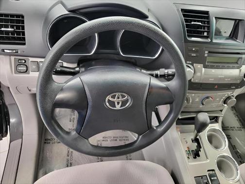 2009 Toyota Highlander Base