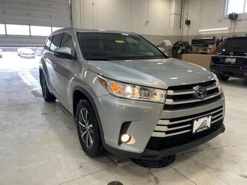 2017 Toyota Highlander XLE