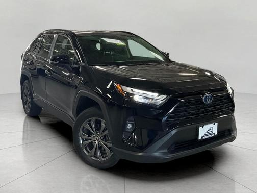 2022 Toyota RAV4 Hybrid XLE Premium