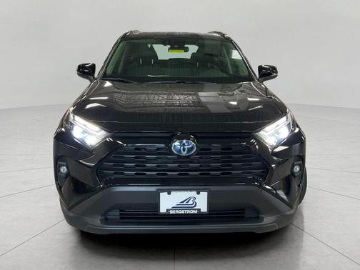 2022 Toyota RAV4 Hybrid XLE Premium