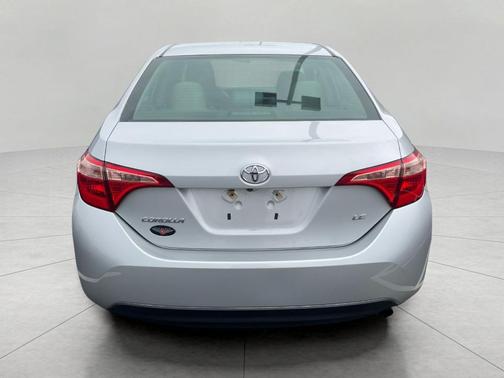 Classic Silver Metallic 2017 Toyota Corolla LE