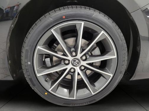 2016 Toyota Camry XSE