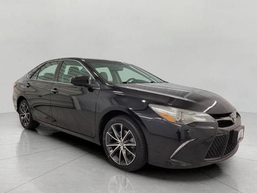 2016 Toyota Camry XSE