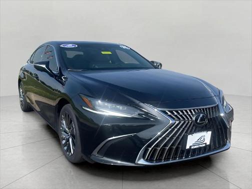 2025 Lexus ES 300h Ultra Luxury