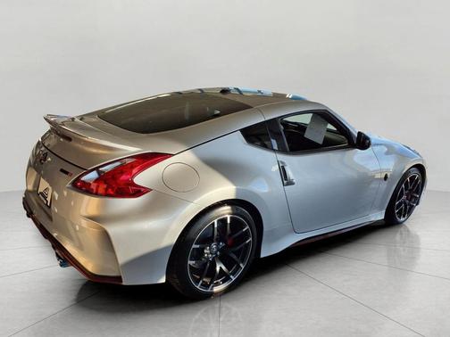 2016 Nissan 370Z NISMO Tech