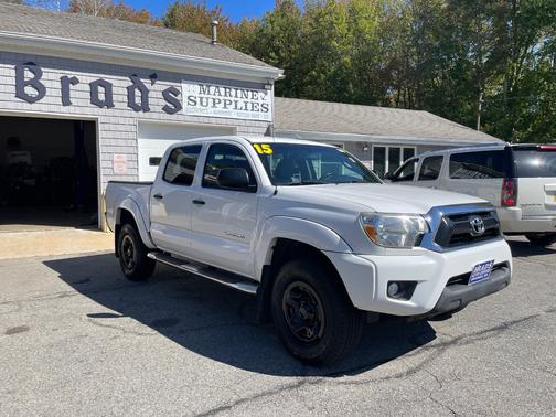 2015 Toyota Tacoma Base