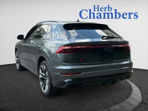 2025 Audi Q8 Premium Plus 55 TFSI quattro