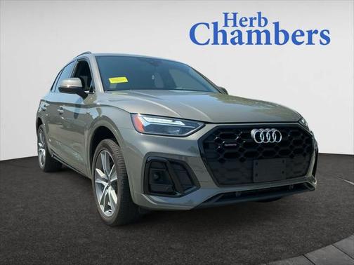 2025 Audi Q5 Premium 45 TFSI S line quattro