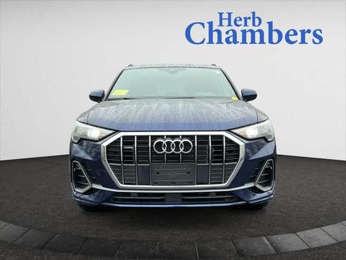 2022 Audi Q3 Premium 45 TFSI S line quattro Tiptronic