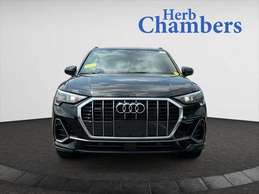 2022 Audi Q3 Premium 45 TFSI S line quattro Tiptronic