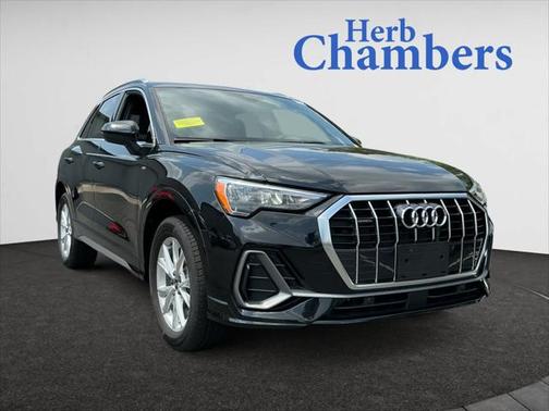 2022 Audi Q3 Premium 45 TFSI S line quattro Tiptronic