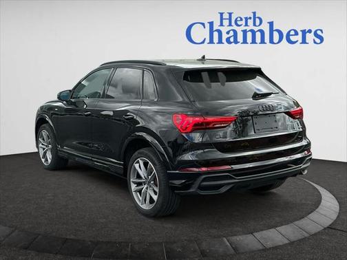 2022 Audi Q3 Premium Plus 45 TFSI S line quattro Tiptronic