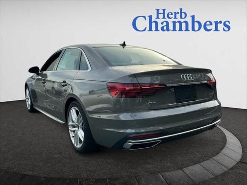 2023 Audi A4 Premium Plus 45 TFSI S line quattro S tronic