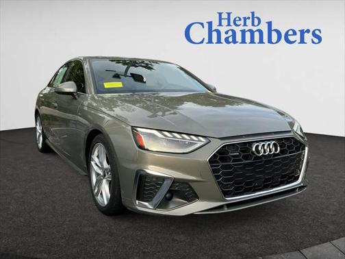 2023 Audi A4 Premium Plus 45 TFSI S line quattro S tronic