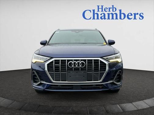 2022 Audi Q3 Premium Plus 45 TFSI S line quattro Tiptronic