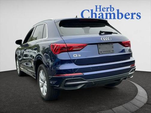 2022 Audi Q3 Premium Plus 45 TFSI S line quattro Tiptronic