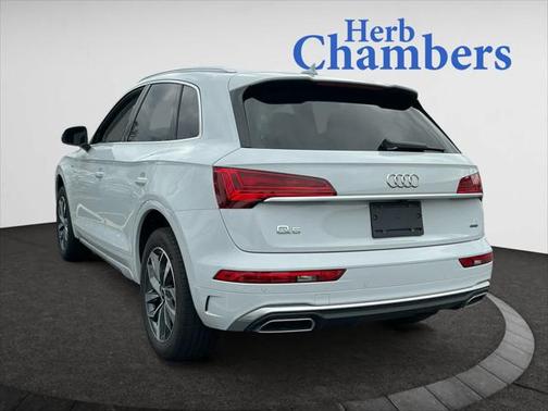 2022 Audi Q5 Premium 45 TFSI S line quattro S tronic