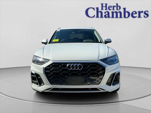 2022 Audi Q5 Premium 45 TFSI S line quattro S tronic