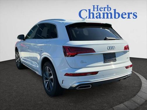 2022 Audi Q5 Premium 45 TFSI S line quattro S tronic