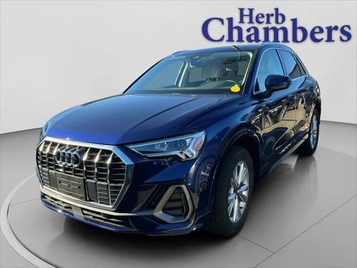2025 Audi Q3 Premium 45 TFSI S line quattro Tiptronic