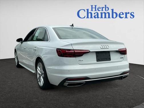 2024 Audi A4 Premium 45 TFSI S line quattro S tronic