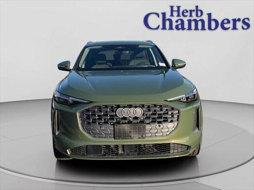 2025 Audi Q5 Premium Plus TFSI quattro S tronic