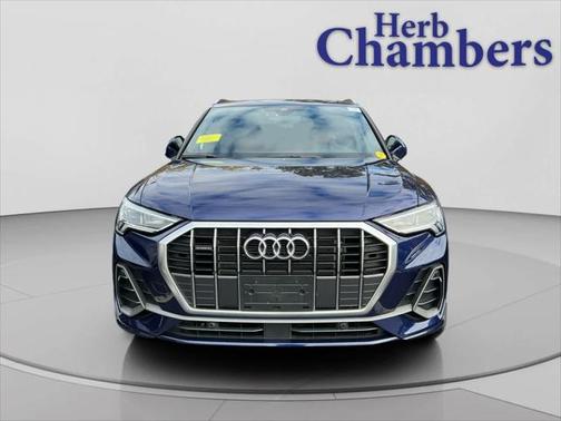 2024 Audi Q3 Premium 45 TFSI S line quattro Tiptronic