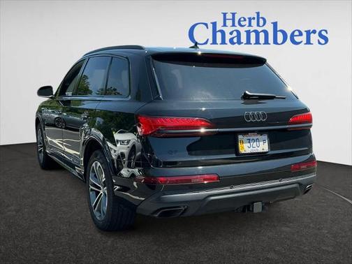 2025 Audi Q7 Premium Plus 45 TFSI quattro Tiptronic