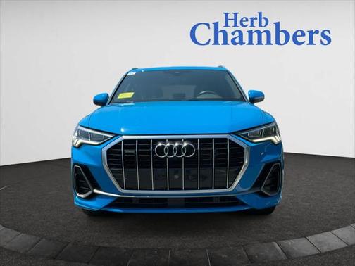 2022 Audi Q3 Premium Plus 45 TFSI S line quattro Tiptronic