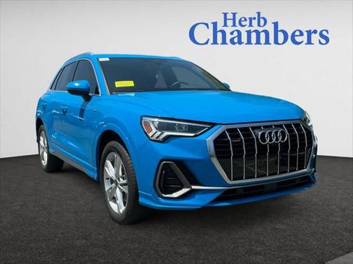 2022 Audi Q3 Premium Plus 45 TFSI S line quattro Tiptronic