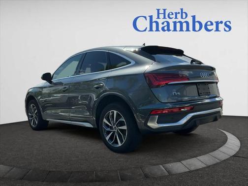 2022 Audi Q5 Sportback Premium Plus 45 TFSI S line quattro S tronic