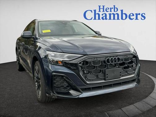 2025 Audi Q8 Premium Plus 55 TFSI quattro