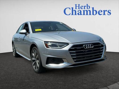 2022 Audi A4 Premium 40 TFSI quattro S tronic