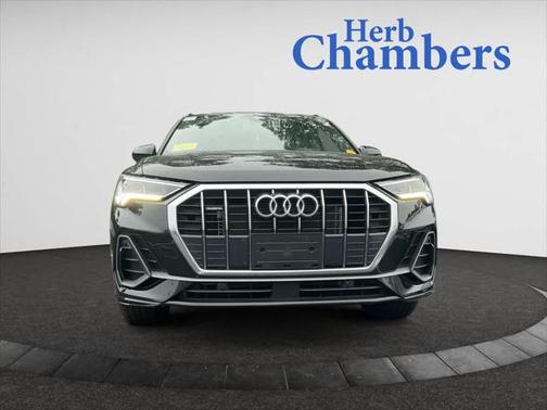 2024 Audi Q3 Premium 45 TFSI S line quattro Tiptronic
