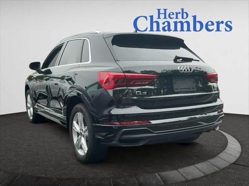 2024 Audi Q3 Premium 45 TFSI S line quattro Tiptronic