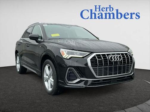 2022 Audi Q3 Premium Plus 45 TFSI S line quattro Tiptronic