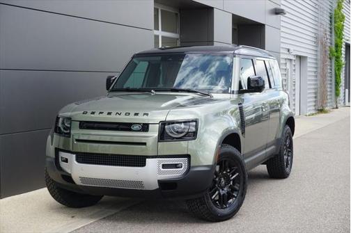 2025 Land Rover Defender 110 P300