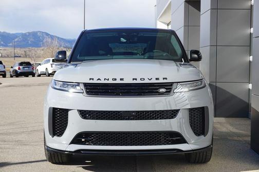 2025 Land Rover Range Rover Sport P635 SV Edition Two