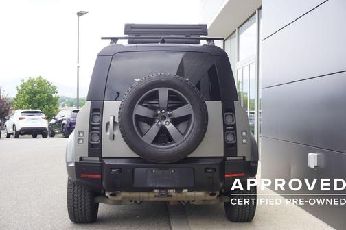 2024 Land Rover Defender 110 P400 X