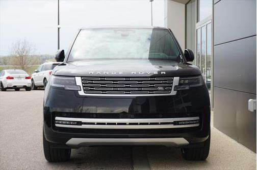 2025 Land Rover Range Rover P530 Autobiography