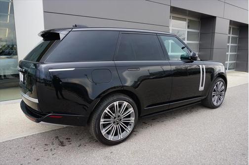 2025 Land Rover Range Rover P530 Autobiography