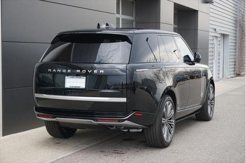 2025 Land Rover Range Rover P530 Autobiography