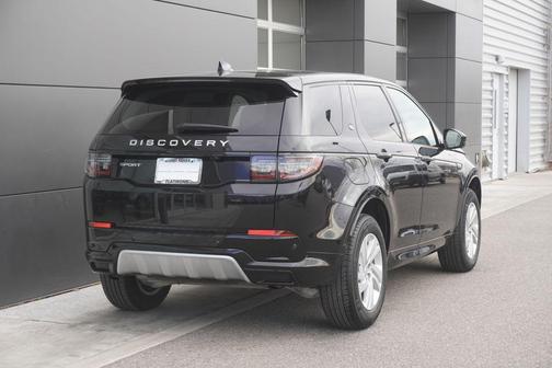2025 Land Rover Discovery Sport S