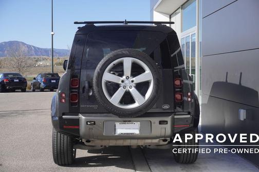 2023 Land Rover Defender 110 X-Dynamic SE