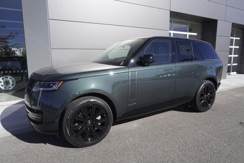 2025 Land Rover Range Rover P550e SE