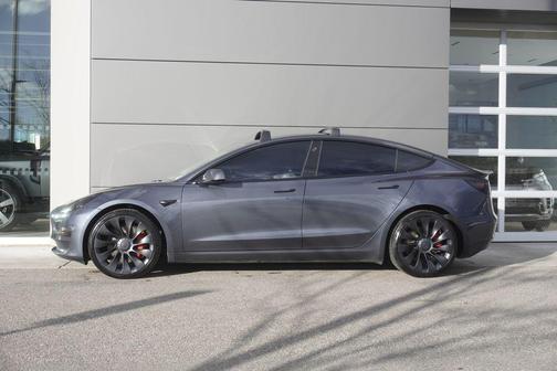 2022 Tesla Model 3 Performance