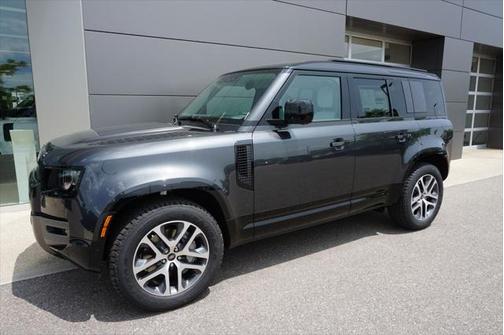 2025 Land Rover Defender 110 P400 X-Dynamic SE