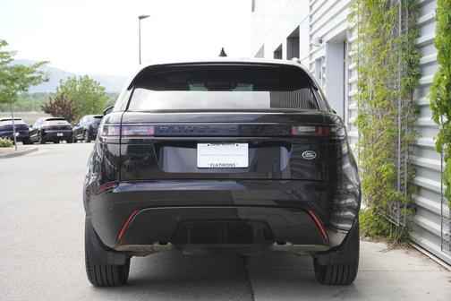 Santorini Black Metallic 2023 Land Rover Range Rover Velar P250 S R-Dynamic