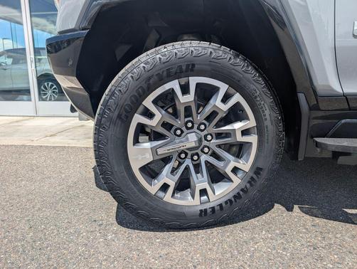 Meteorite Metallic (Gray) 2024 GMC HUMMER EV SUV 2X